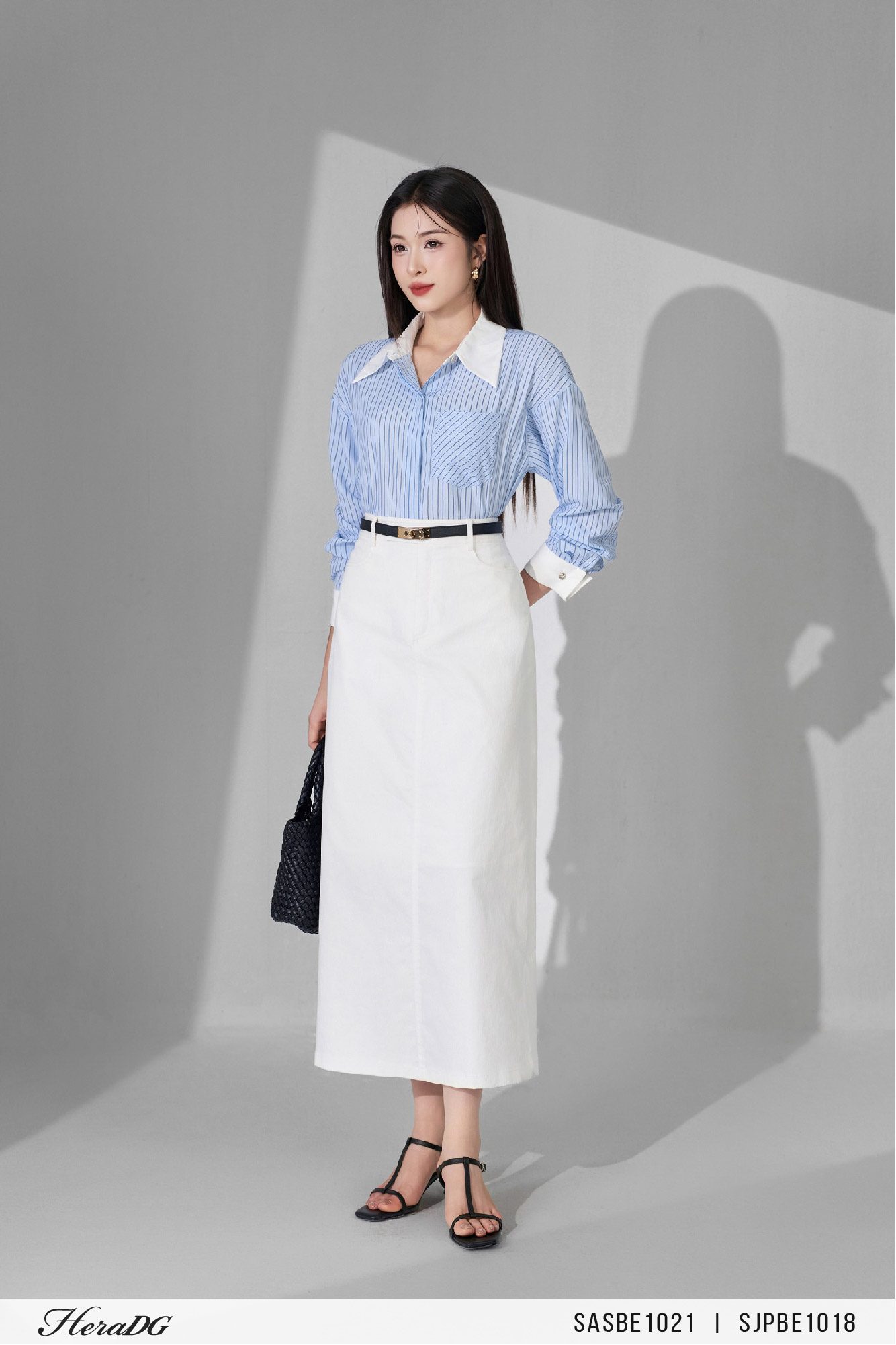 Ảnh của Áo sơ mi dáng rộng